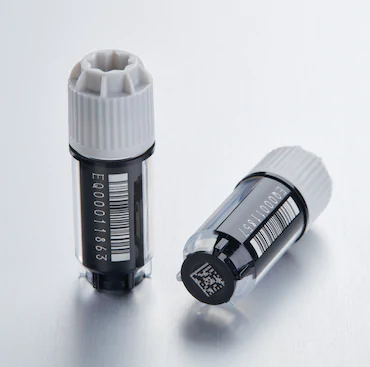 艾本德Eppendorf CryoStorage Vial, 1.5 mL, 不含 DNase、RNase、人類 DNA 和內(nèi)毒素；外螺紋，預(yù)先加蓋灰色管蓋，帶 2D SafeCode (DataMa